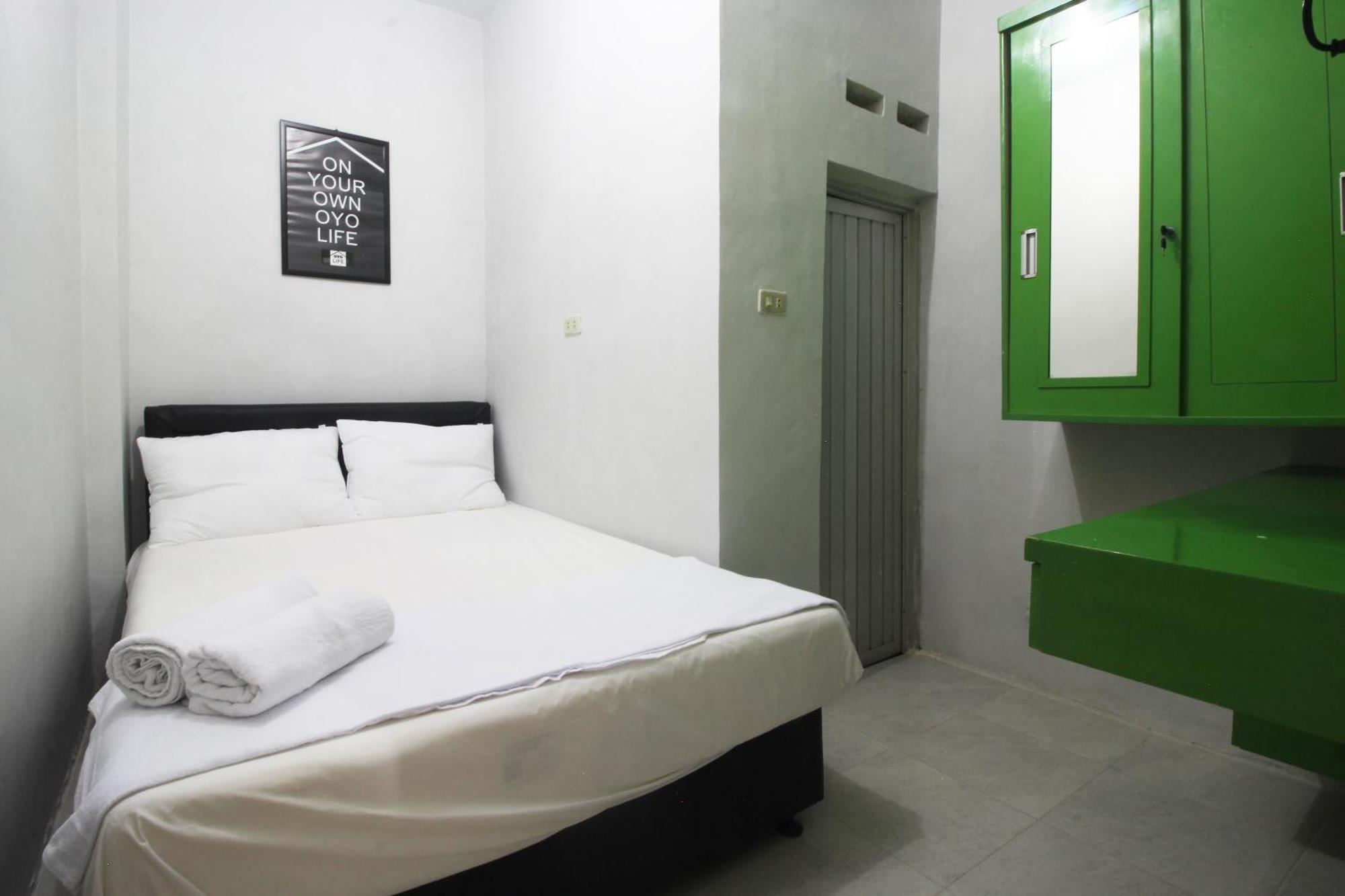 Oyo Life 2273 Pratama Homestay Bandar Lampung Exterior photo