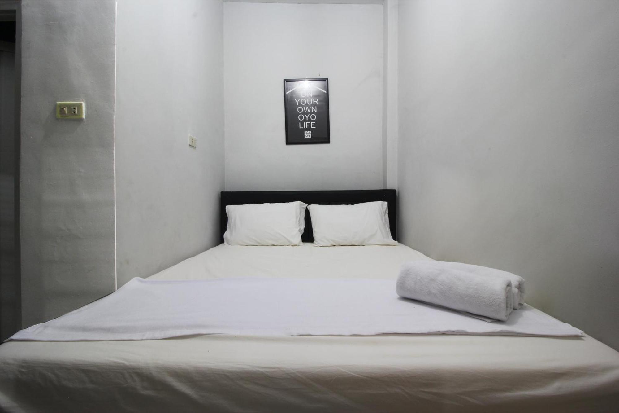 Oyo Life 2273 Pratama Homestay Bandar Lampung Exterior photo
